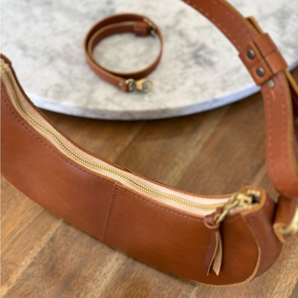 PLG Classic Nora w/Crossbody Extender - Honey - Picture 6 of 8